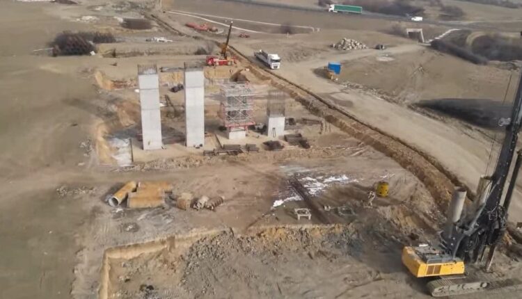 Proiectul autostrăzii Sibiu – Pitești avansează cu 20% pe secțiunea Boița – Cornetu