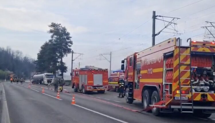 Scurgere de acid sulfuric în Comarnic, autoritățile evacuază persoane pe o rază de 500 de metri