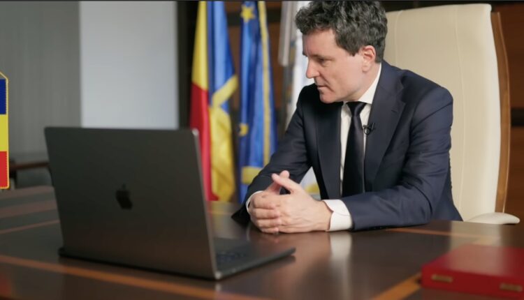 Nicușor Dan discută cu Macron despre parteneriatul strategnic în cadrul alegerilor din România