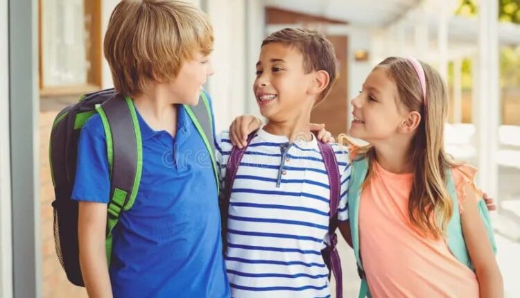 Elevii din România încep vacanța de vară pe 21 iunie conform calendarului Ministerului Educației