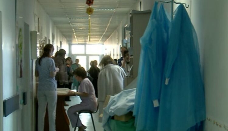 Patru doctorițe din Craiova reținute pentru fraudă de aproape un milion de lei