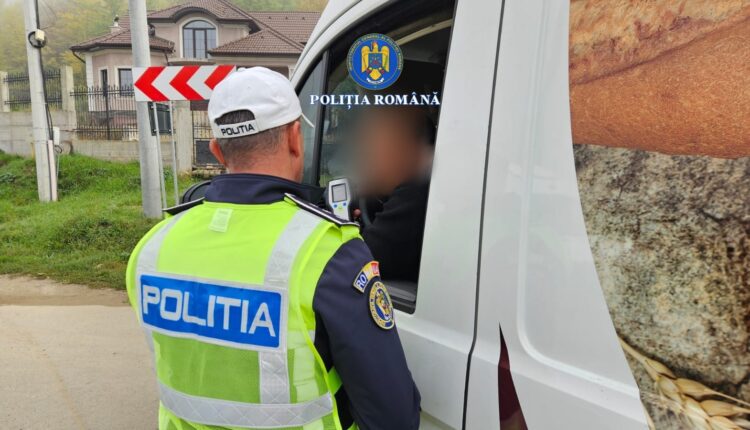 Bărbat fără permis prins conducând în Nou Săsesc