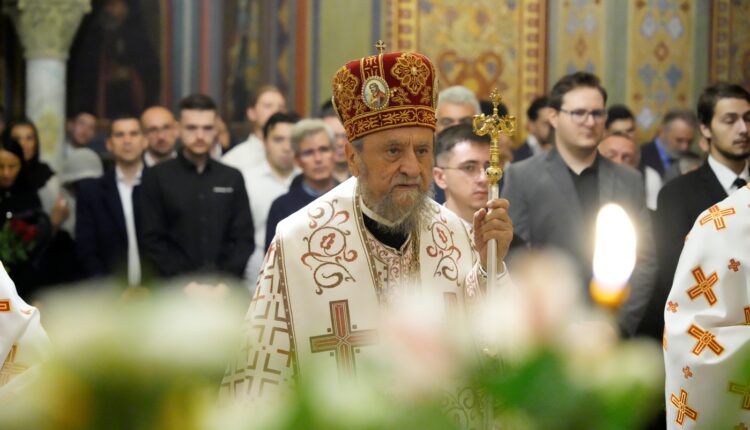Înaltpreasfințitul Laurențiu a împlinit 78 de ani și a liturghisit la Sibiu