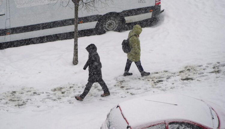 Ministrul energiei convoacă luni Comandamentul energetic național în contextul temperaturilor scăzute