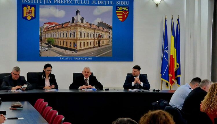 Prefectura Sibiu a început restructurările angajaților, purtătorul de cuvânt a fost demis
