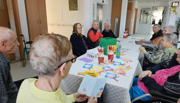 Președinta CJ Sibiu, Daniela Cîmpean, vorbește despre legătura între generații la Săliște