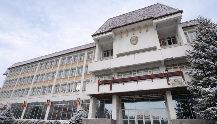Taxe și impozite mai mici pentru medieșeni, Consiliul Local a adoptat proiectul