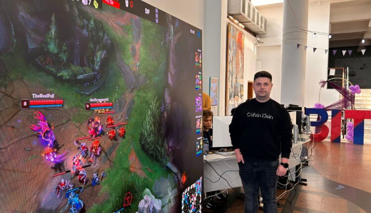 Atmosferă electrizantă și competiție acerbă la turneul de eSports din Sibiu