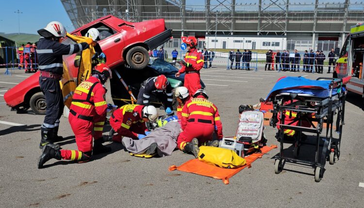 Performanță pentru ISU Sibiu, locul 3 la competiția națională de descarcerare