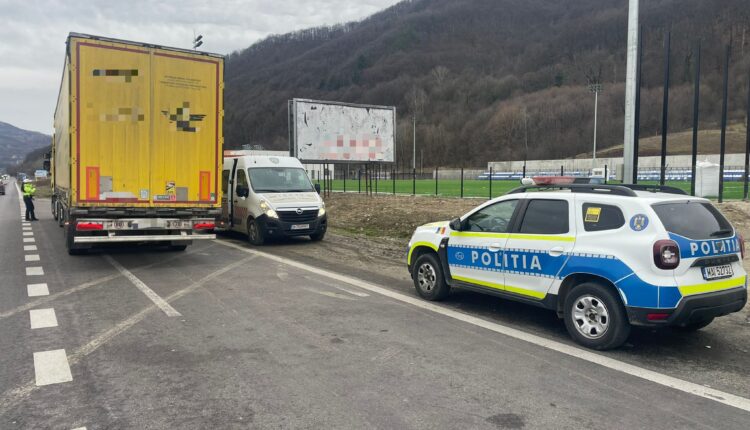 Restricții temporare de circulație pe DN7 Valea Oltului pentru autovehiculele de peste 7,5 tone