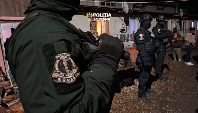 Val de persoane reținute de poliție la Sibiu, inclusiv scandalagii și șoferi certați cu legea