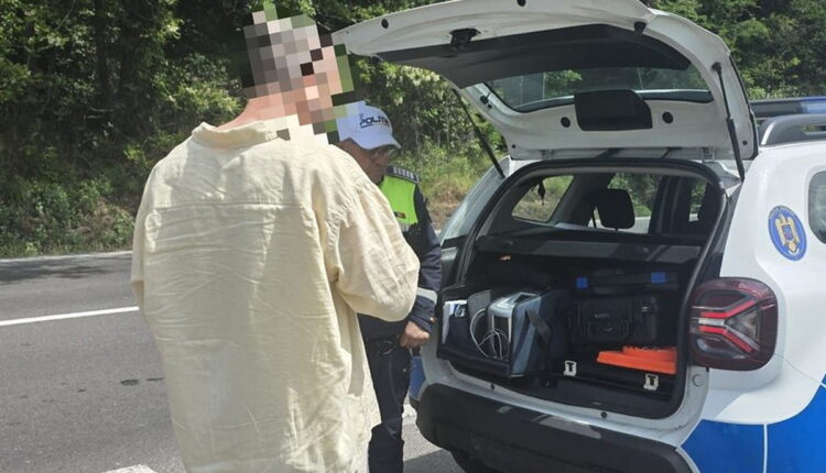 Bărbat din Sulina prins cu posibile droguri pe Valea Oltului