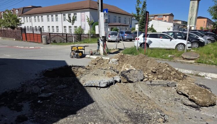 Trafic restricționat în Avrig din cauza lucrărilor urgent la un pod